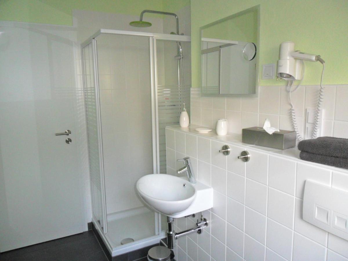 Ferienwohnung Im Rosental Andernach Exteriör bild